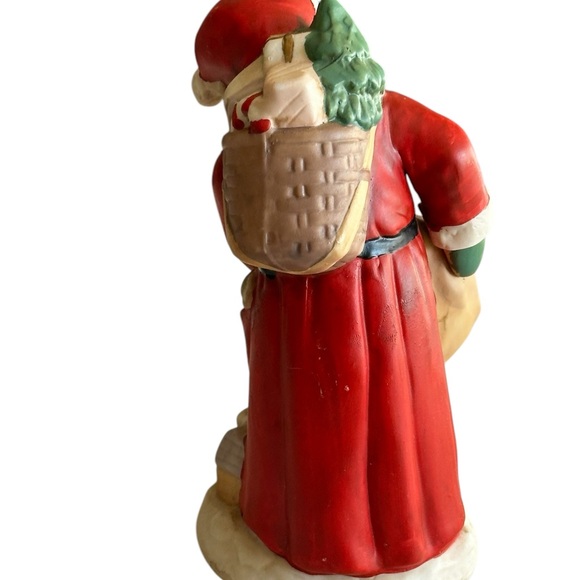 VINTAGE SANTA CLAUS HOLDING A BAG FULL OF GIFTS CERAMIC 7 1/2 “ - Picture 3 of 13